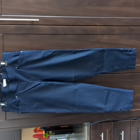 Capri - Picture 1 of 4